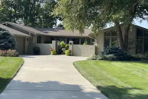 Stunning California-Modern Ranch Home