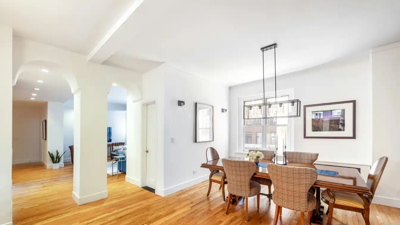 Sprawling Nomad Duplex