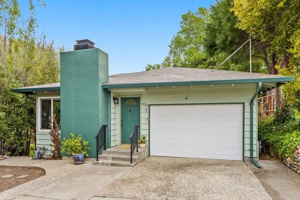 Mid-century Bungalow on an Expansive Lot