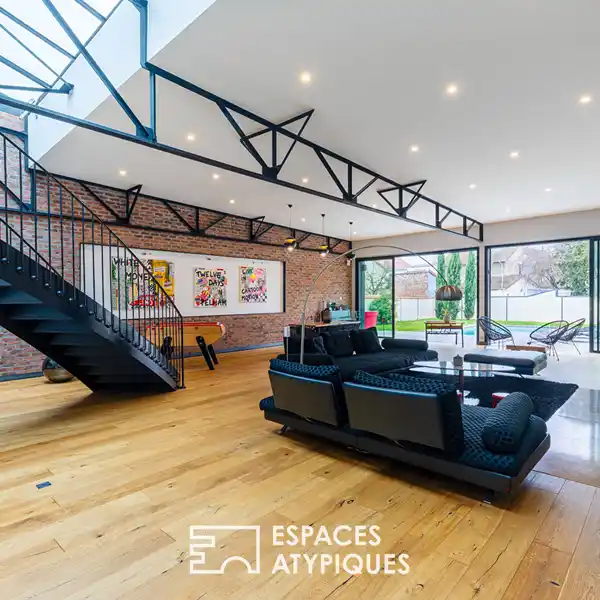 EXCEPTIONAL LOFT WITH PRIVATE OUTDOOR OASIS