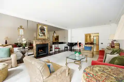 Extraordinary Ten-room Duplex