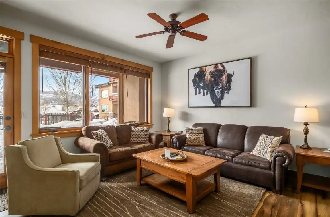 Turnkey Ground Floor Condo in Aspen Lodge at Trappeur's Crossing