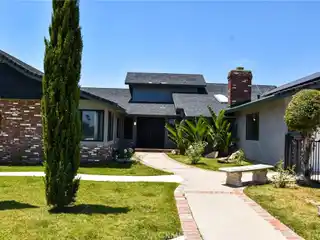 Charming Single-level Home on an Expansive Lot