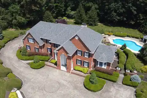 A Tewksbury Crown Jewel