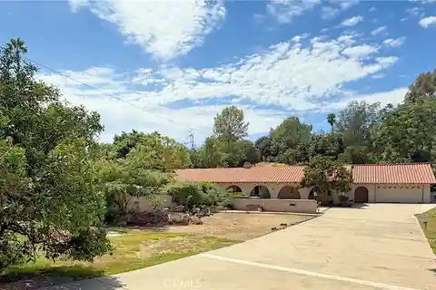 Sprawling Single-Story Home in La Habra Heights
