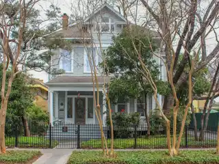 Lovingly Restored Historic Beauty in King William