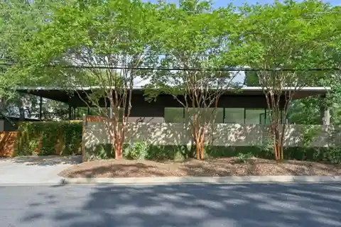Refined Modern Single-story Residence