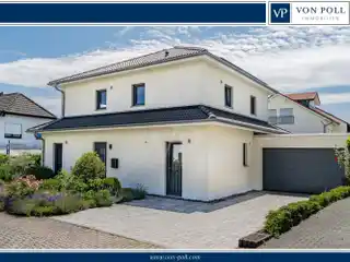 High-Quality Single-Family Home with Modern Energy Technology