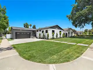 Gorgeous Fully Remodeled Home