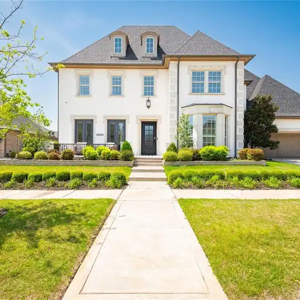 EXCEPTIONAL 5 BEDROOM HOME