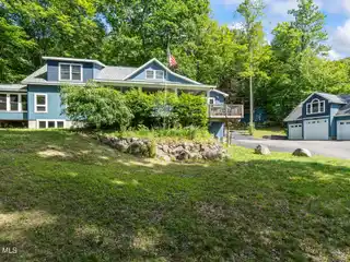 Rare Lake Home on the Great Sacandaga