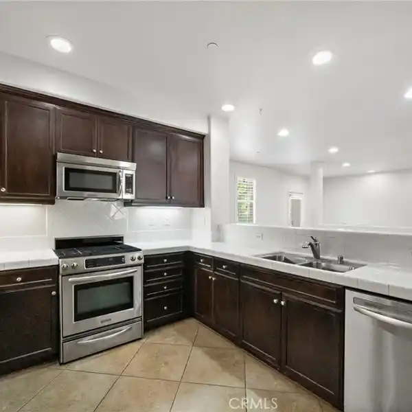 MASSIVE HOME IN SOUGHT-AFTER PORTOLA SPRINGS