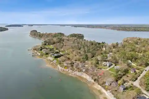 Ultimate Coastal Retreat in Freeport
