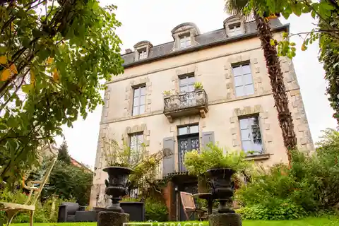 Splendid Mansion in the Heart of Dinan