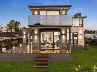 Luxury Living on the Park