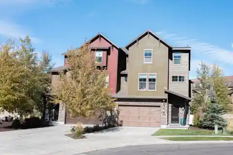 Expansive Furnished Townhome at the Retreat at Jordanelle