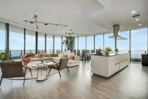 Corner Penthouse in Brickell Flatiron