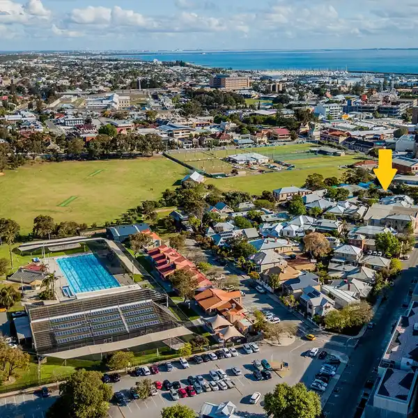 INCREDIBLE HOME IN THE HEART OF FREMANTLE