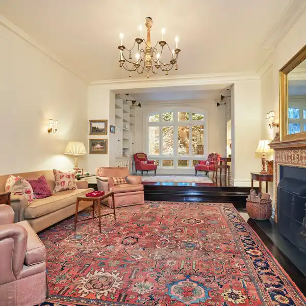 CHARMING HISTORIC BROWNSTONE