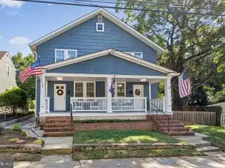 Multi-Generational Living in Prime President’s Hill