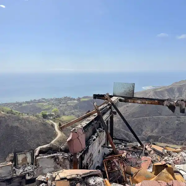 FIVE ACRES WITH INCREDIBLE VIEWS
