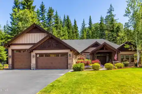 Idaho Living Perfected in Private Forest Setting