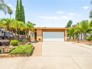 Single-Level Gem with Panoramic Mission Viejo Views