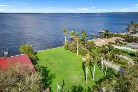 Build Your Riverfront Dream Home