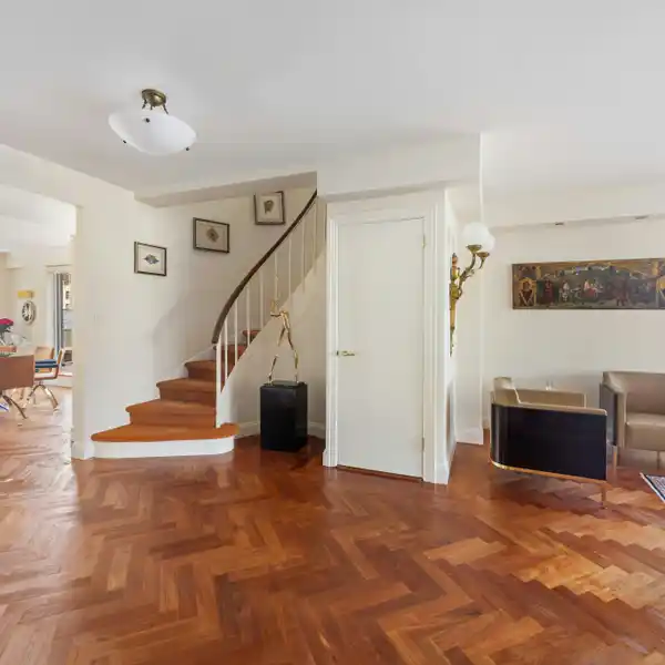 SPRAWLING PARK AVENUE DUPLEX WITH PRIVATE TERRACE