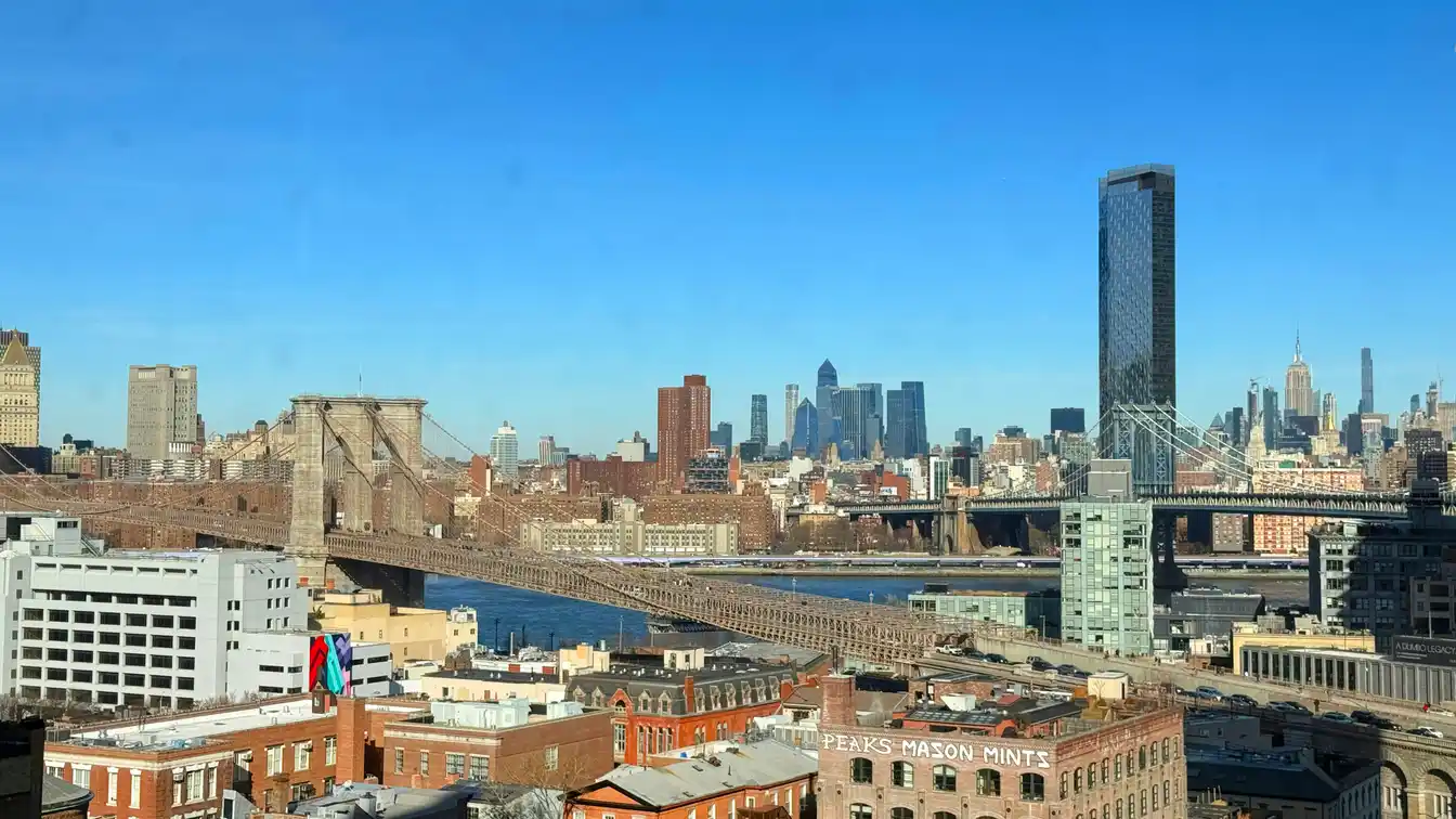 Spacious Move-in Ready High-floor Home with Sweeping Views