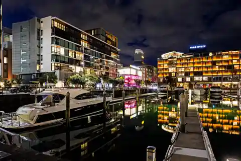 Sumptuous Two Bedroom Apartment Aside Harbour
