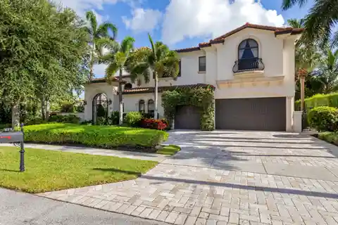 Exquisite Meticulously Maintained Home