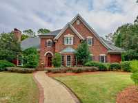 HERMOSA CASA PERSONALIZADA EN GLEN MEADE