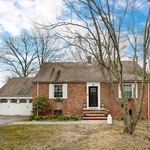 RENOVATED COLONIAL CAPE ON NEARLY AN ACRE