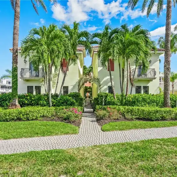 SOPHISTICATED ITALIAN STYLE HOME ON OCEAN DRIVE