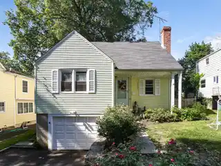 Carefree Home Close to Everything