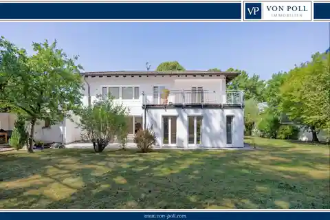 Charming Two-Family House in a Quiet Location