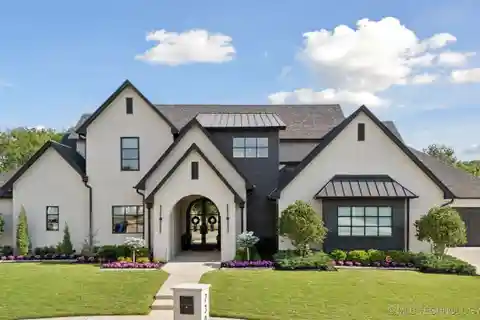 Magnificent Five Bedroom Home
