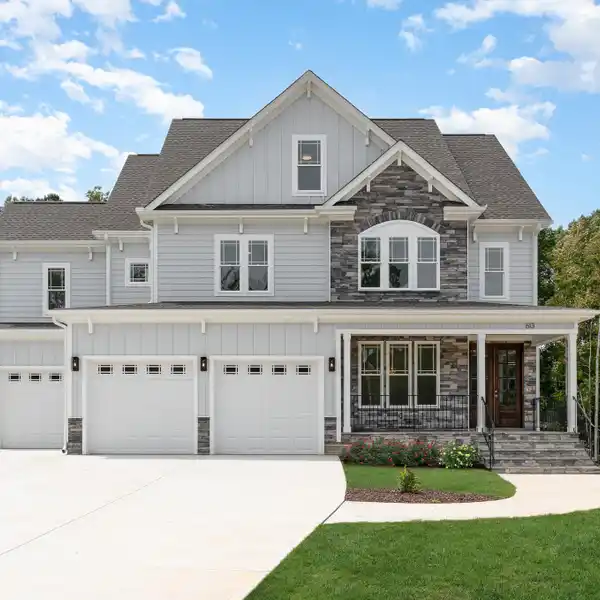 GORGEOUS NEW CONSTRUCTION