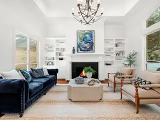 Spectacular Renovation in Lincoln Heights