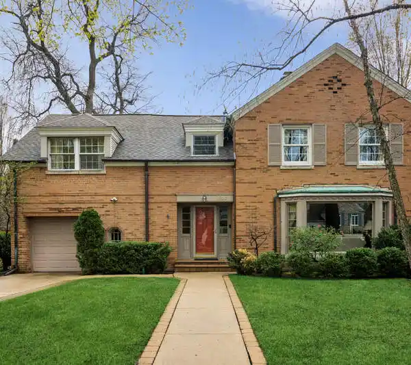 CLASSIC SAUGANASH BEAUTY ON RARE OVERSIZED DOUBLE LOT