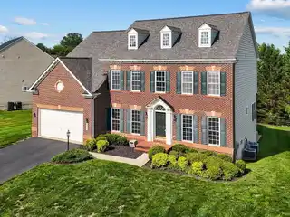 Move-in Ready Home in Sought-after Piedmont
