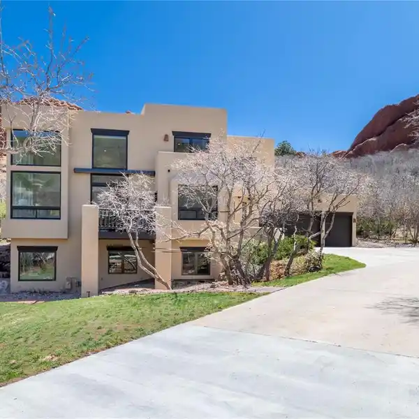NEWLY RENOVATED HOME IN AN INSPIRING SETTING