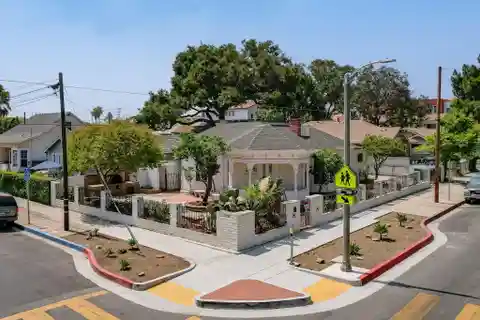 Charming Victorian in Prime Santa Barbara Location