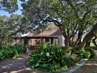 10 Bedroom Home in Beautiful Hermanus