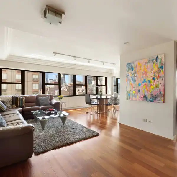 GRACIOUS CORNER HOME