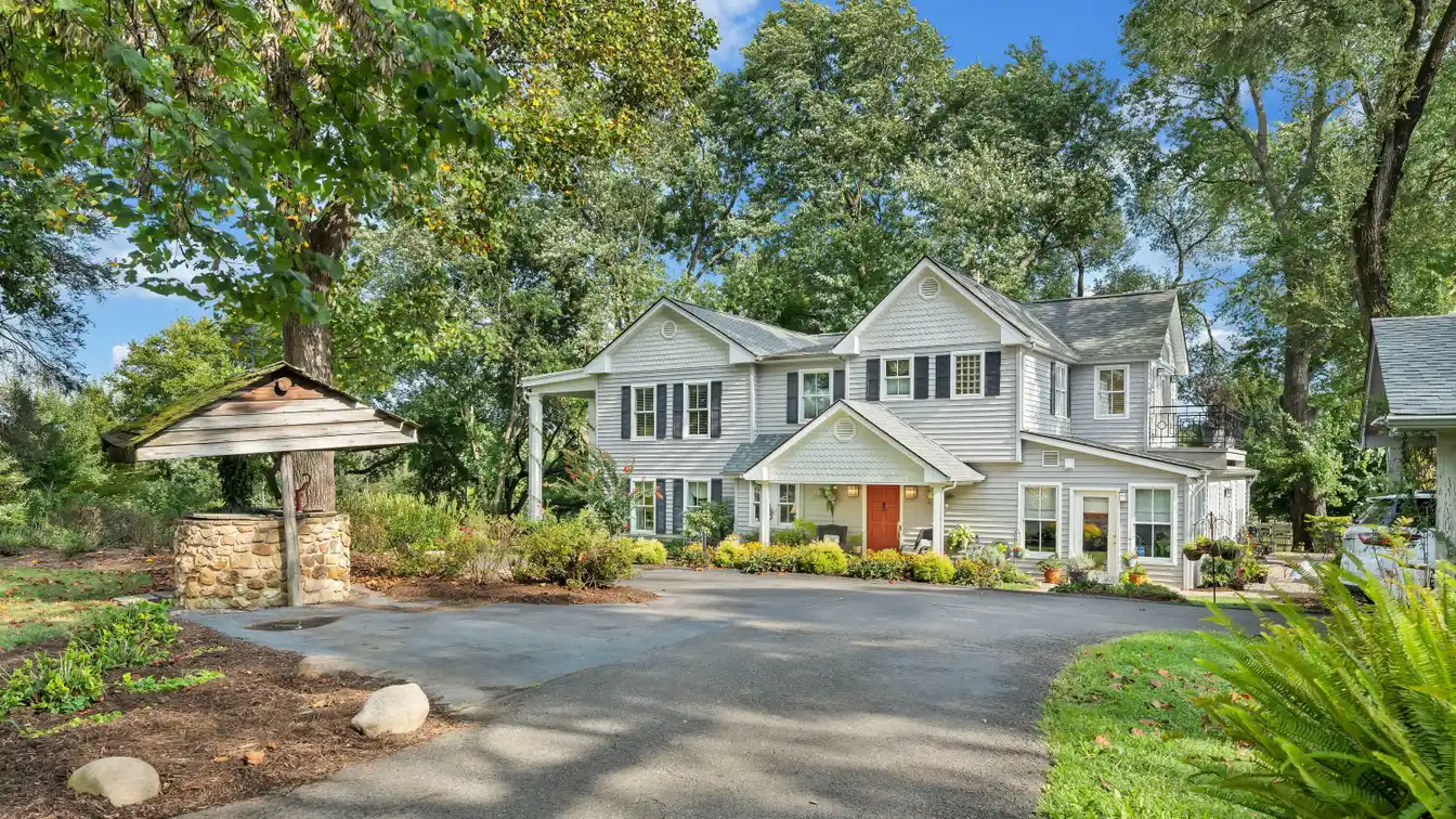 Exquisite Estate on Seven Acres