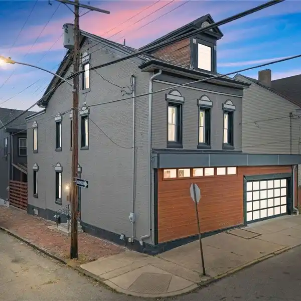 MODERN VIBES MEET HISTORIC LAWRENCEVILLE CHARM