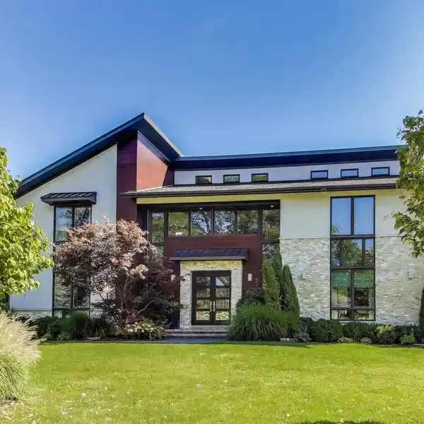 GLEN OAK ACRES STUNNER