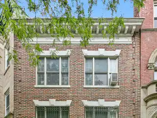 Georgian-Style Townhouse